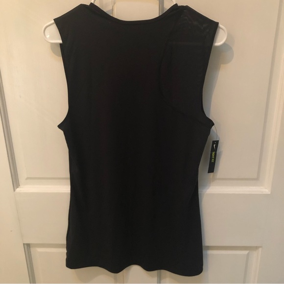 NWT Nike Gridiron Dri-Fit Black Muscle Tank - Picture 4 of 7